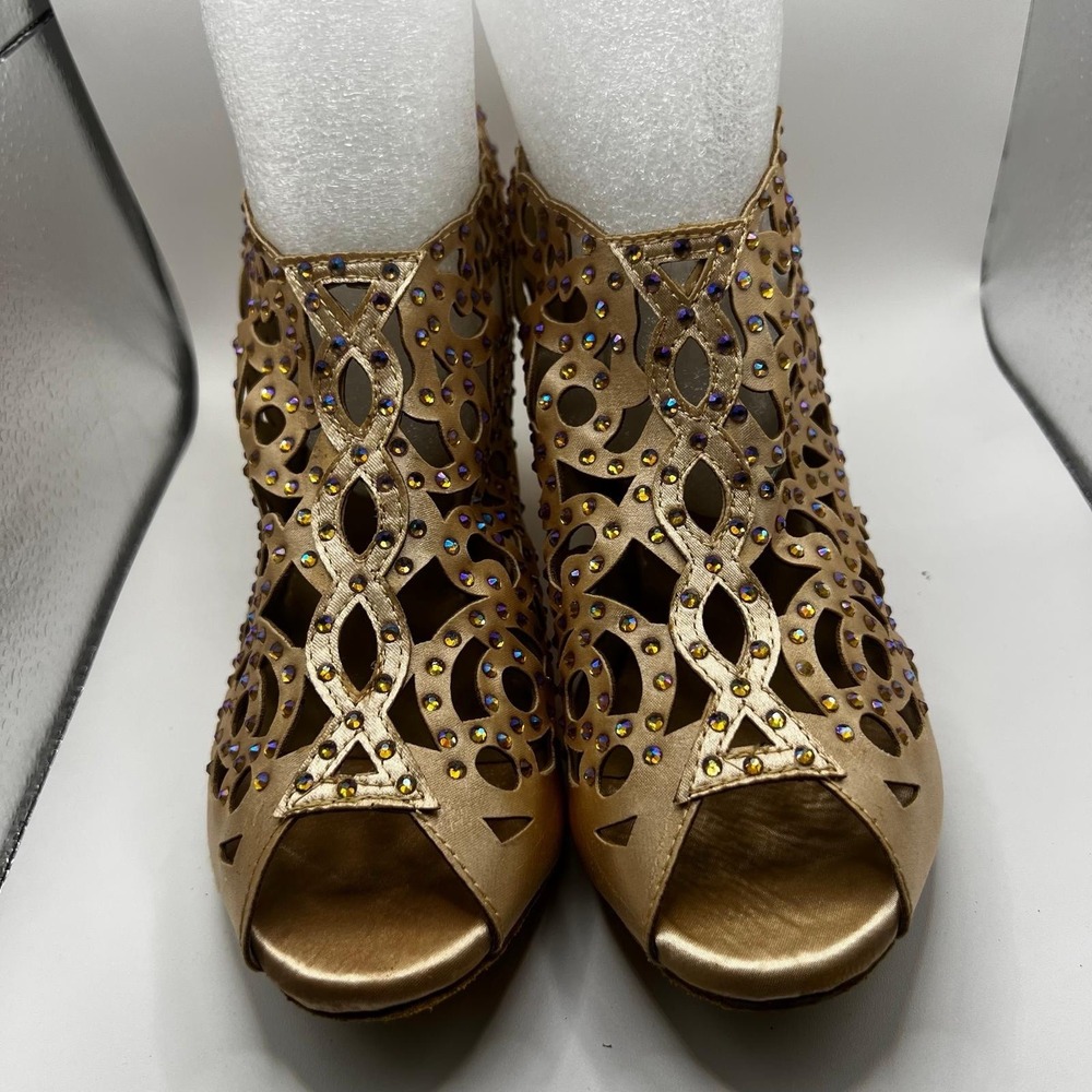 NEW Dance And Sway Women's Size 8 Gold Shoes Cuban Heel 2.1"
